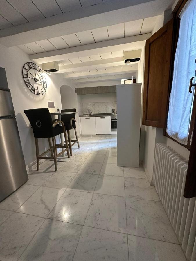 Elegante Appartamento Borgo San Jacopo Florencia Exterior foto